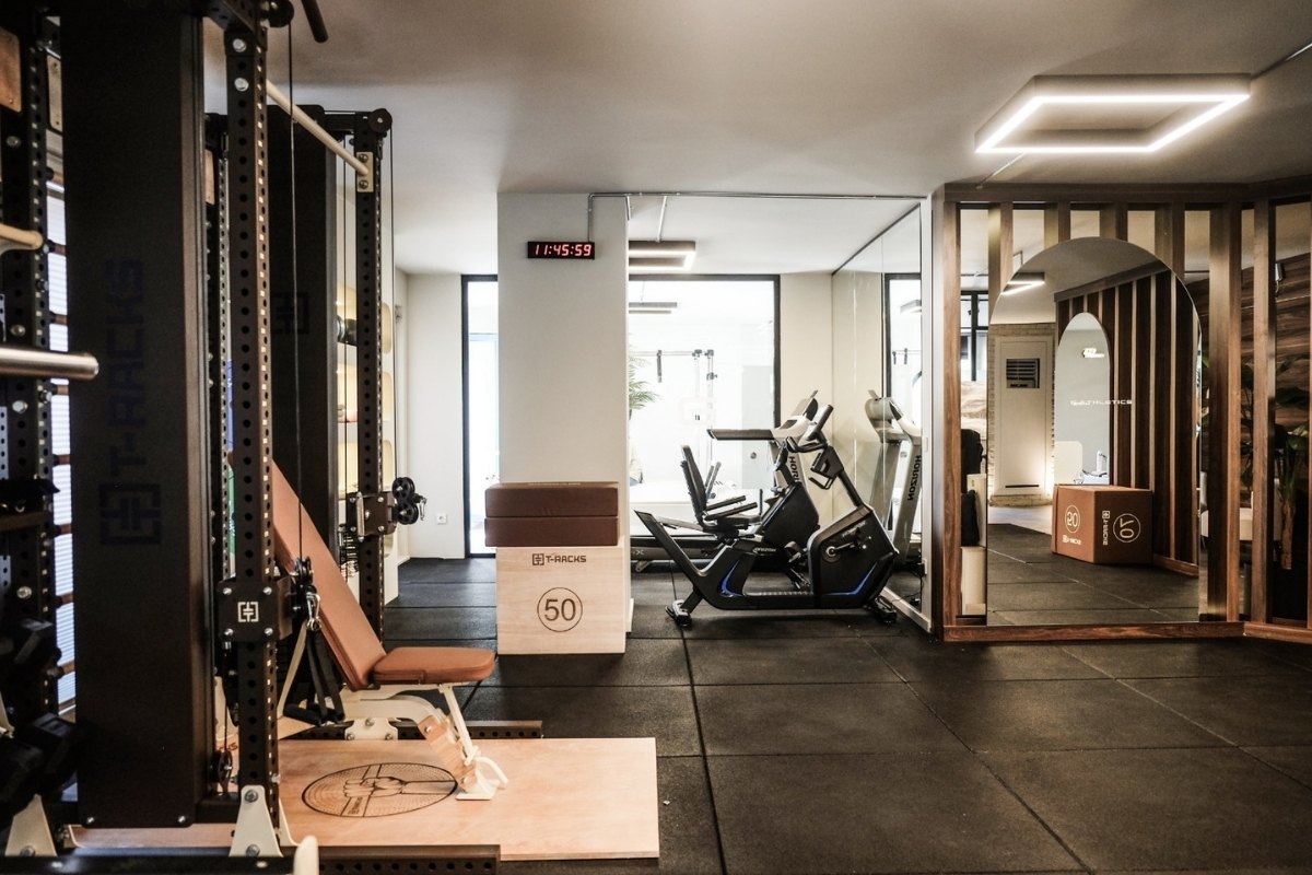 Suadiye Spor Salonu Modern Fitness Ekipmanları